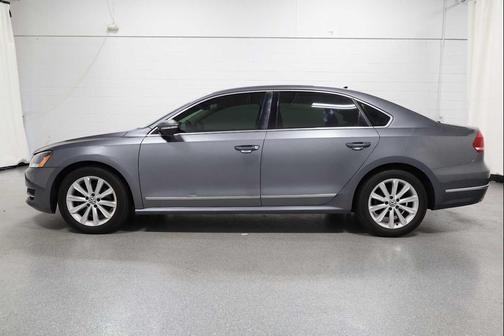 2012 Volkswagen Passat 2.5 SEL