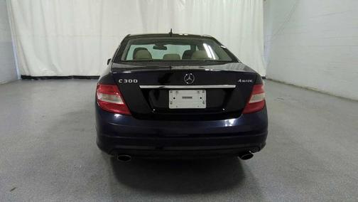 2011 Mercedes-Benz C-Class 4dr Sdn 4MATIC