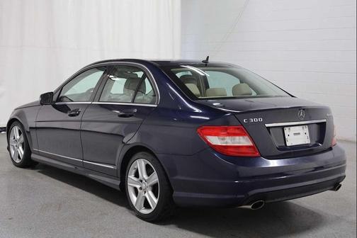 2011 Mercedes-Benz C-Class 4dr Sdn 4MATIC