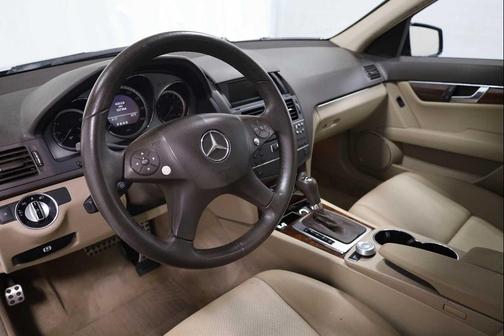 2011 Mercedes-Benz C-Class 4dr Sdn 4MATIC