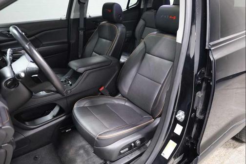 2020 GMC Acadia AWD AT4