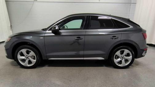 2023 Audi Q5 45 S line Premium