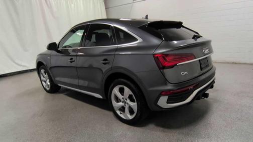 2023 Audi Q5 45 S line Premium