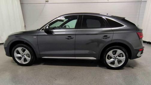 2023 Audi Q5 45 S line Premium