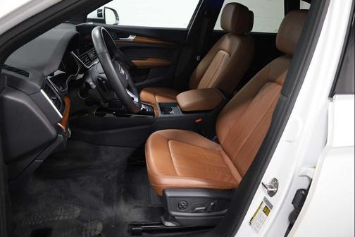 2023 Audi Q5 40 Premium