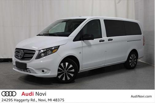 2022 Mercedes-Benz Metris Base