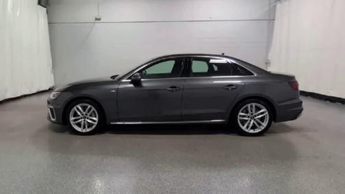 2023 Audi A4 45 S line Premium