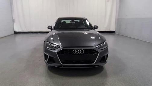 2023 Audi A4 45 S line Premium
