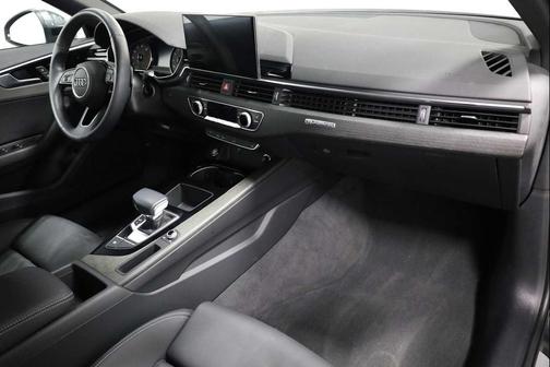 2023 Audi A4 45 S line Premium