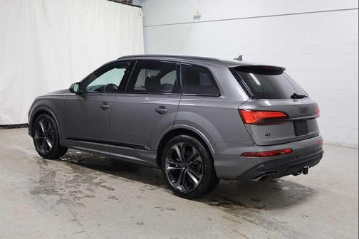 2026 Audi Q7 55 Premium Plus