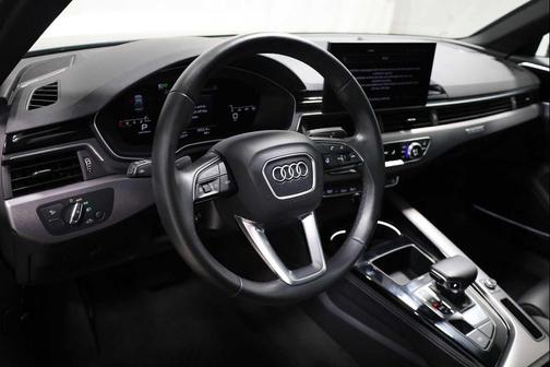 2023 Audi A4 45 S line Premium Plus