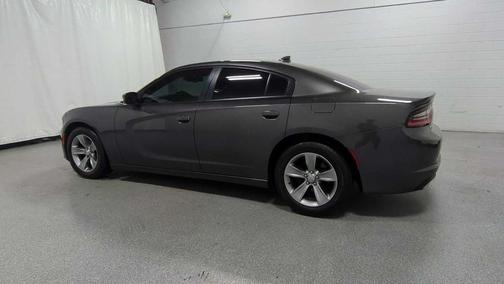 2017 Dodge Charger SXT