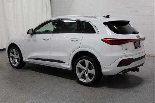 2025 Audi Q5 Premium Plus TFSI quattro S tronic