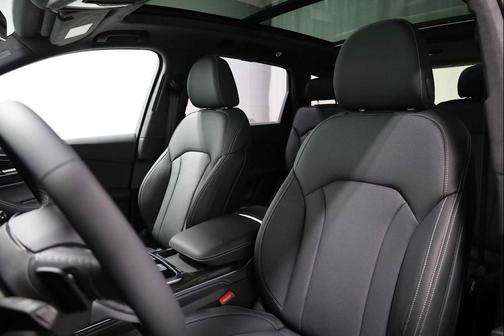 2025 Audi Q7 55 Prestige