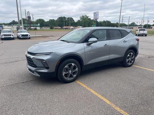 Sterling Gray Metallic 2025 Chevrolet Blazer 2LT