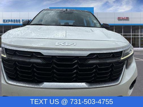 Clear White/Black Roof 2025 Kia Seltos S