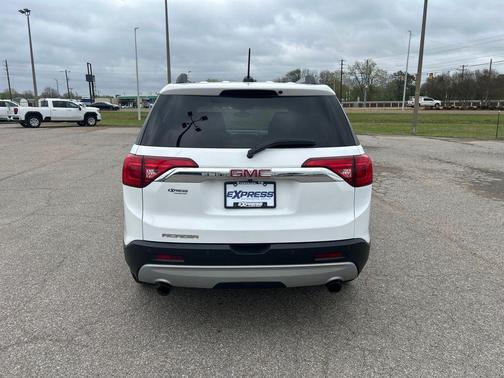 2019 GMC Acadia SLE-2