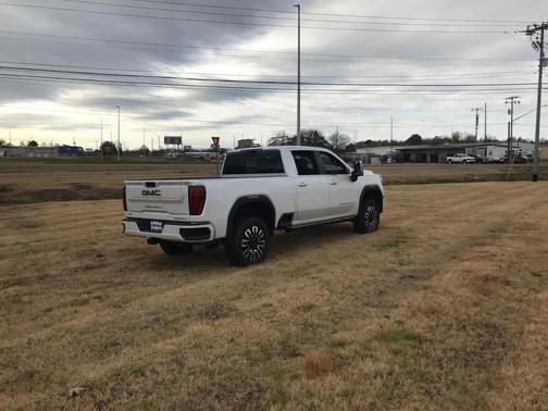 2024 GMC Sierra 2500 Denali Ultimate