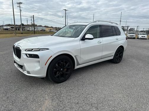 2024 BMW X7 xDrive40i