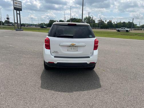 Summit White 2017 Chevrolet Equinox 1LT