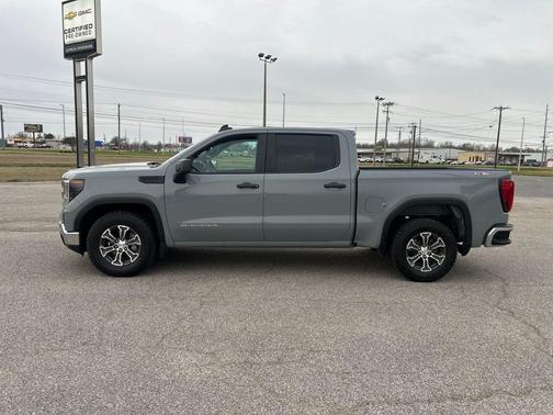 2024 GMC Sierra 1500 Pro