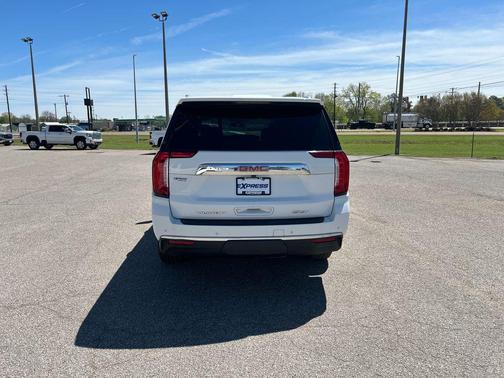 2021 GMC Yukon XL SLT