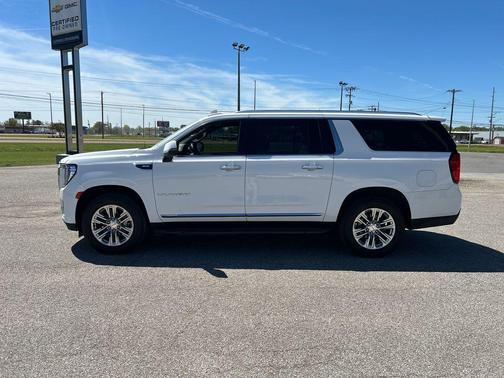 2021 GMC Yukon XL SLT