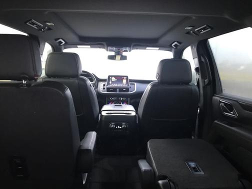 2022 GMC Yukon 4WD AT4