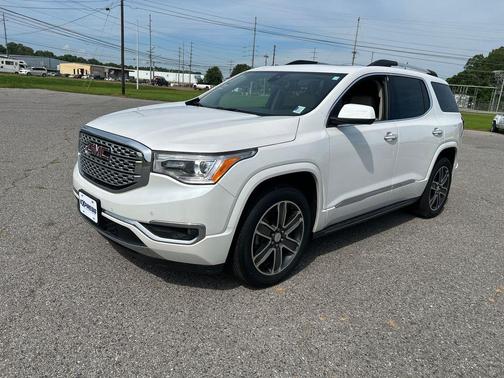 White Frost 2018 GMC Acadia Denali