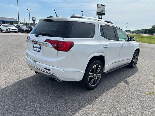 White Frost 2018 GMC Acadia Denali