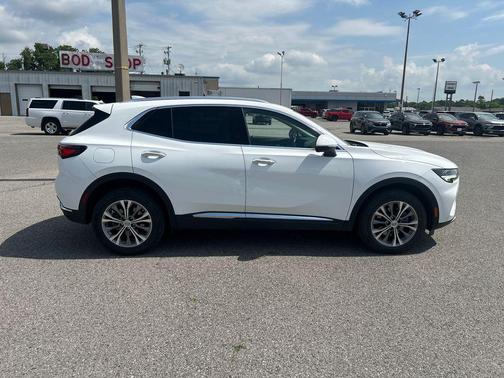 Summit White 2022 Buick Envision FWD Preferred