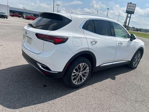 Summit White 2022 Buick Envision FWD Preferred