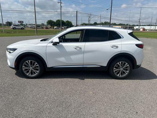 Summit White 2022 Buick Envision FWD Preferred