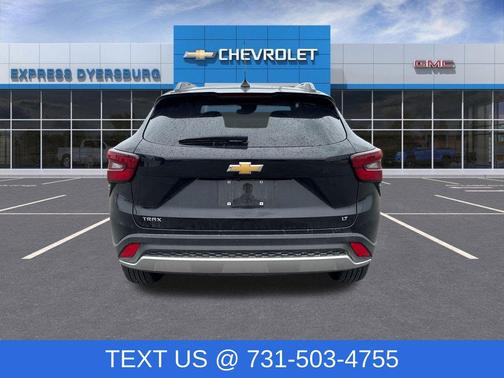 Mosaic Black Metallic 2025 Chevrolet Trax LT
