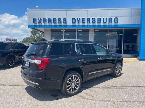 Ebony Twilight Metallic 2023 GMC Acadia Denali
