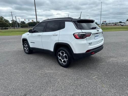 2022 Jeep Compass Trailhawk