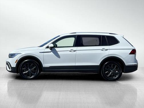 2024 Volkswagen Tiguan 2.0T SE 4MOTION