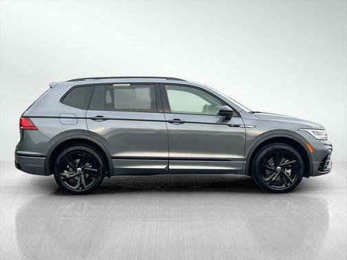 2024 Volkswagen Tiguan 2.0T SE R-Line Black 4MOTION