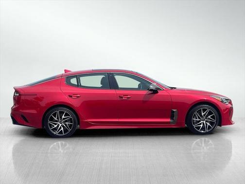 2023 Kia Stinger GT-Line