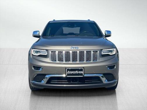 2016 Jeep Grand Cherokee Summit
