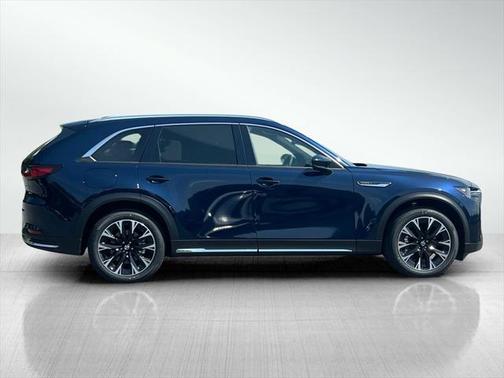 2025 Mazda CX-90 PHEV Premium Plus
