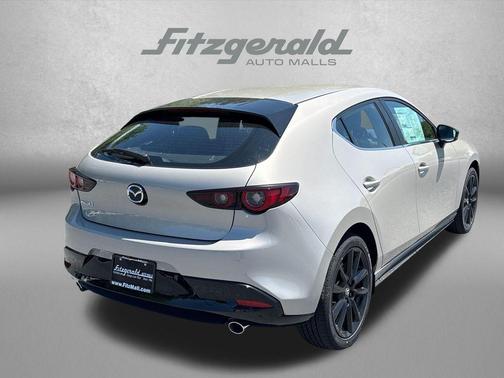 Platinum Quartz Metallic 2026 Mazda Mazda3 2.5 S Select Sport