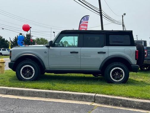 2022 Ford Bronco Black Diamond