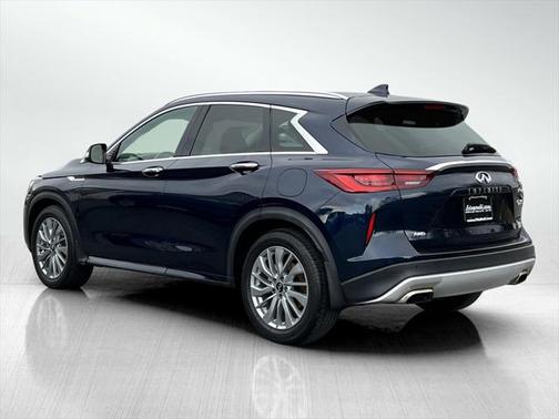 2023 INFINITI QX50 LUXE AWD