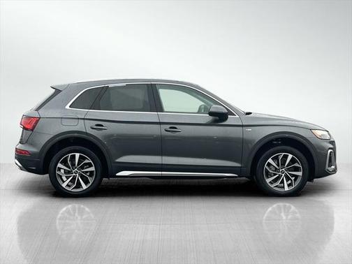 2024 Audi Q5 45 S line Premium Plus