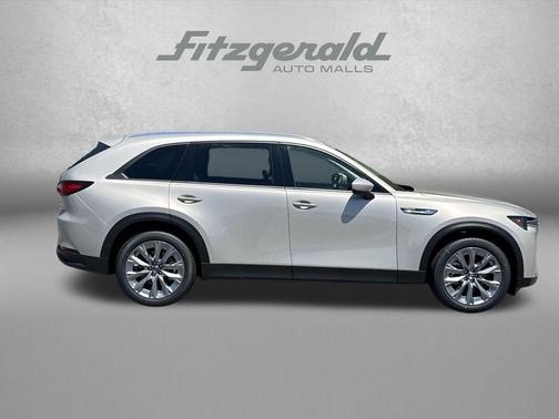 Platinum Quartz 2026 Mazda CX-90 3.3 Turbo Preferred