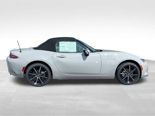 2025 Mazda MX-5 Miata Grand Touring