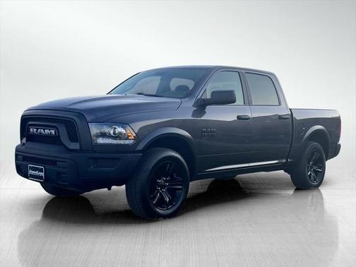 2024 RAM 1500 Classic Warlock Crew Cab 4x4 5'7' Box