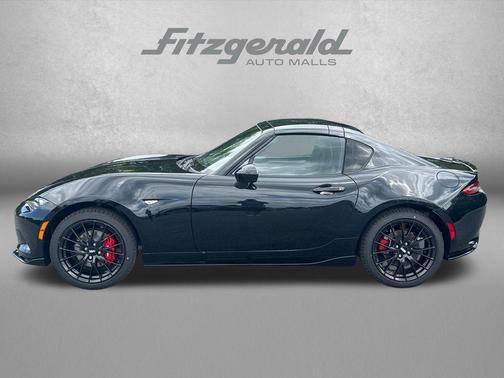 Jet Black Mica 2026 Mazda MX-5 Miata RF Club