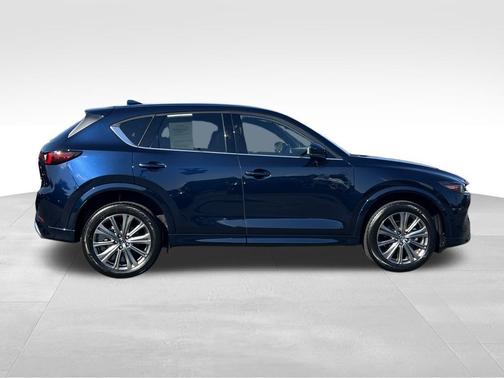 2025 Mazda CX-5 Signature